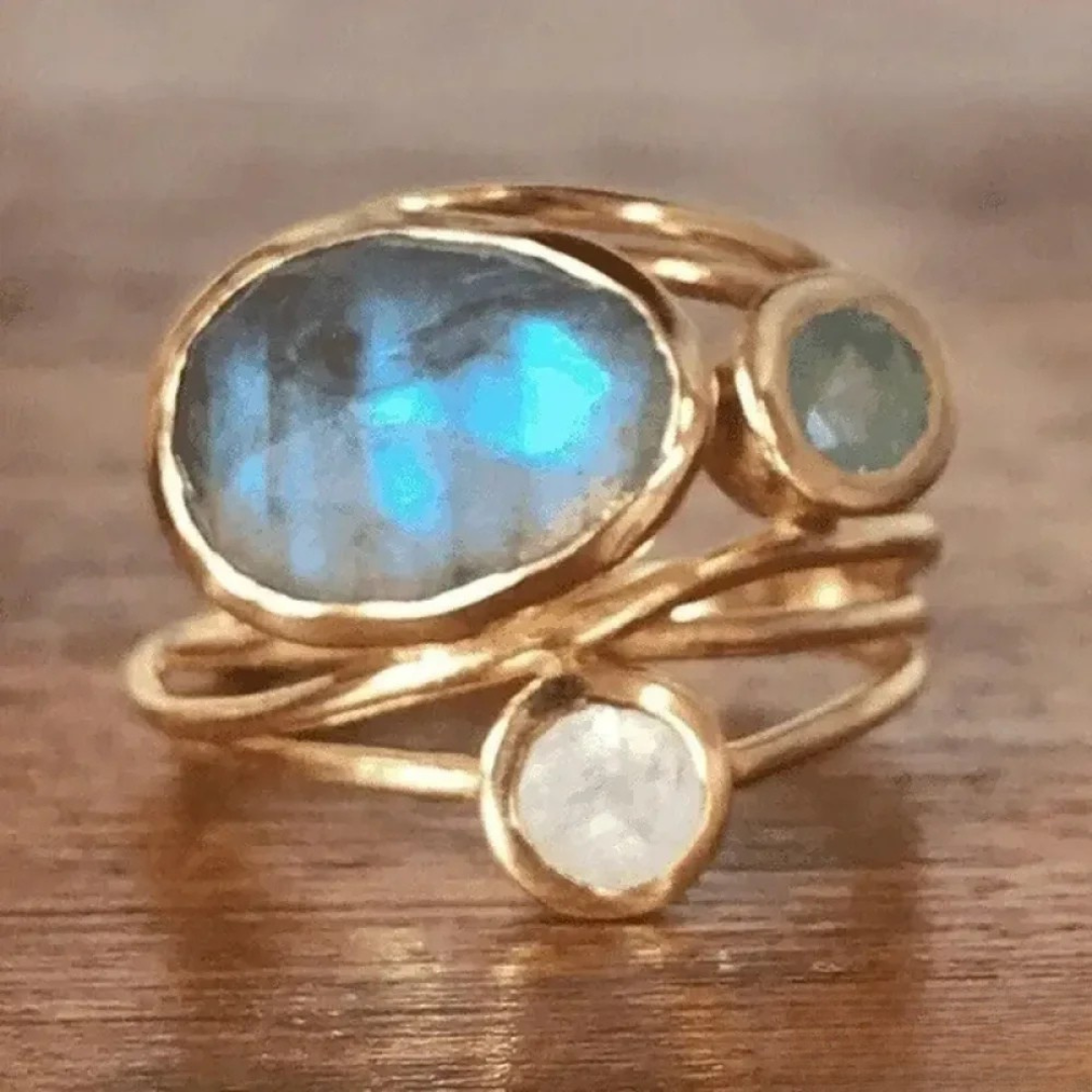 Bague vintage en pierre de lune bleue