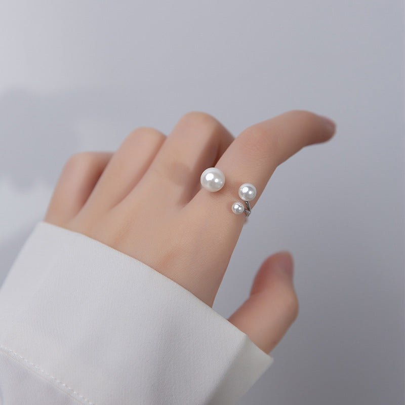 Bague en Perles d'Eau Douce Triple Réglable